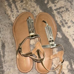 Tommy Hilfiger, Gold Landmark Flat Sandals